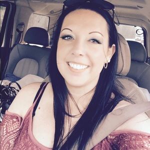 Meet your Posher, Catie